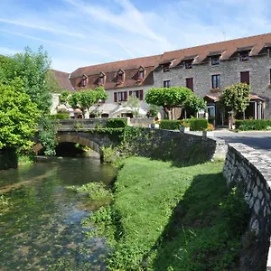 Logis - De L'ile - 3 Etoiles Et Restaurant 3*, Creysse (Lot) Frankrijk